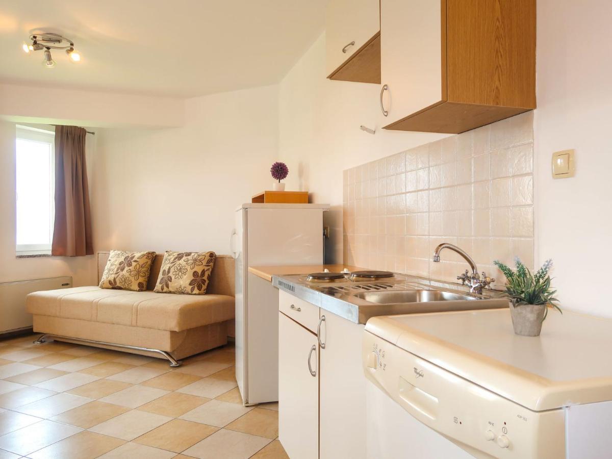 Apartment Marija - Vrb102 By Interhome Vrbnik Esterno foto