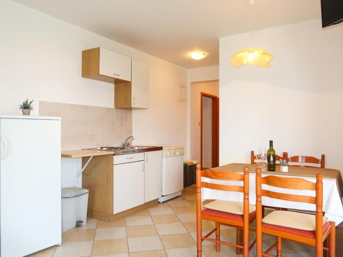 Apartment Marija - Vrb102 By Interhome Vrbnik Esterno foto